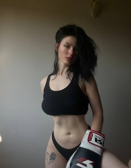 naked milf onlyfans free xxx image