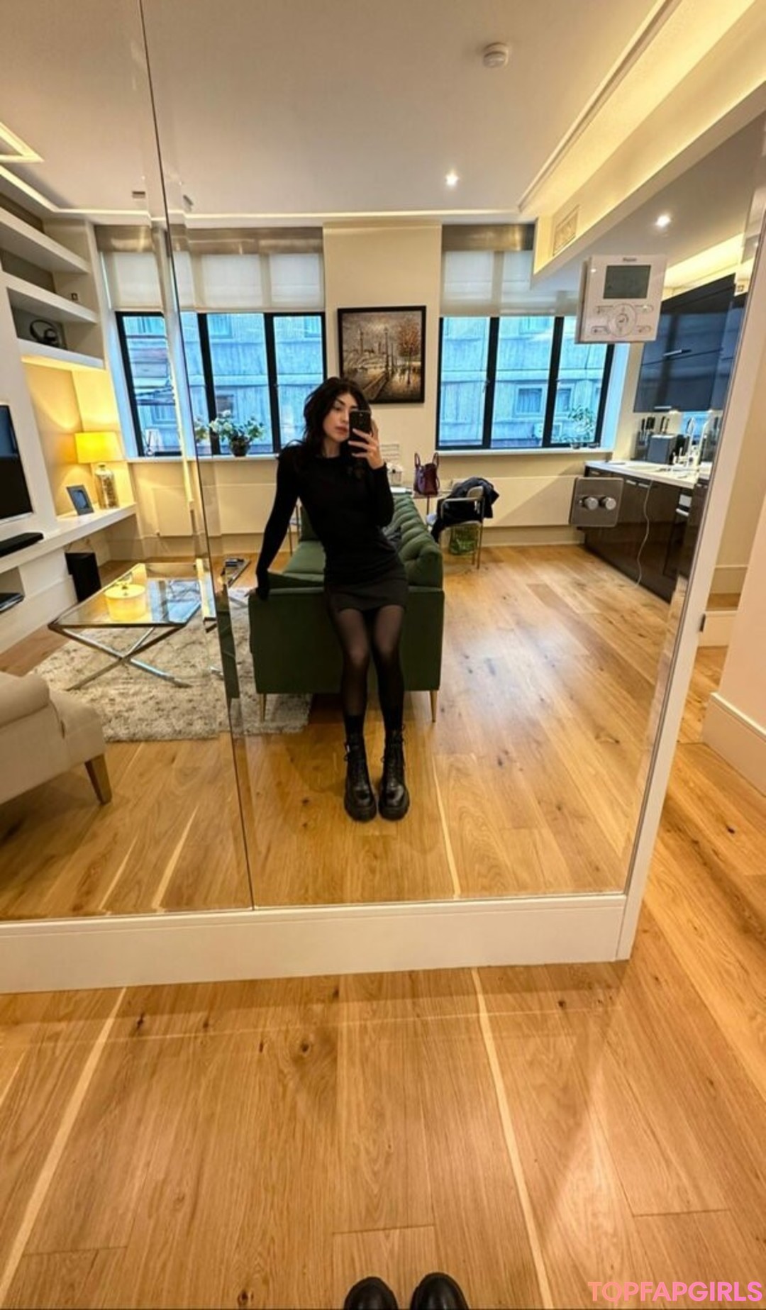 Alexa Mansour adult actress pics