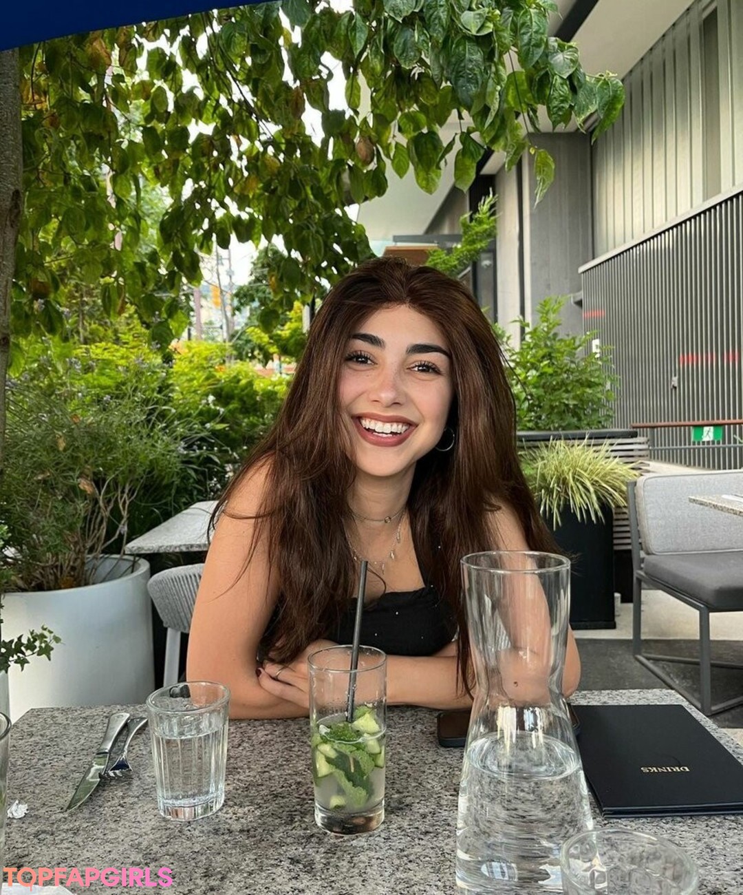 Alexa Mansour nudes model galleries