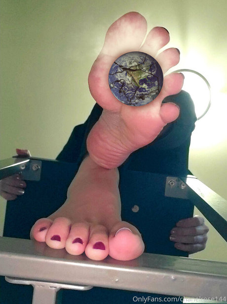 chanelrose144 model gallery