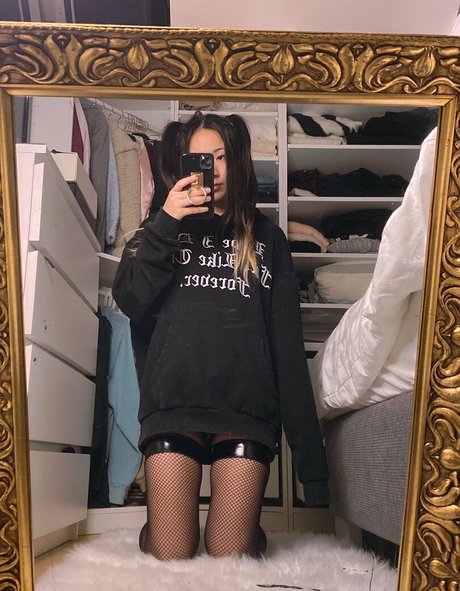 blonde teen pussy onlyfans art naked pics