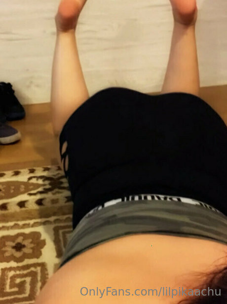 lilpikaachu perfect actress pic