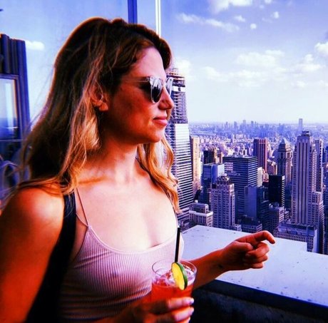 fitness model onlyfans hot porn pic