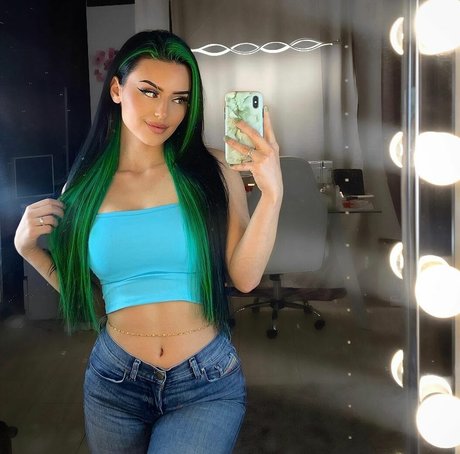 Dilaraa pornstar erotic pictures