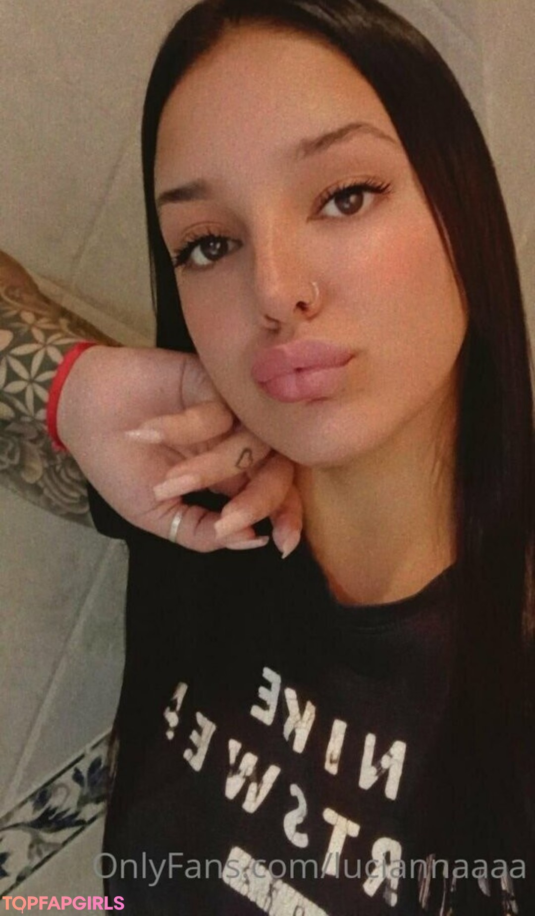 luciannaaaa pornstar erotic pics
