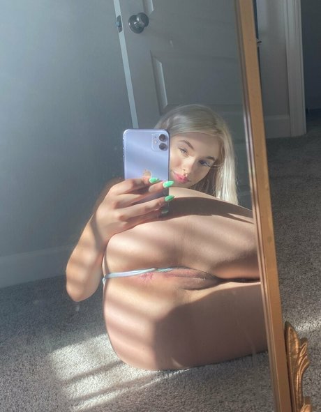 transgender onlyfans hot picture