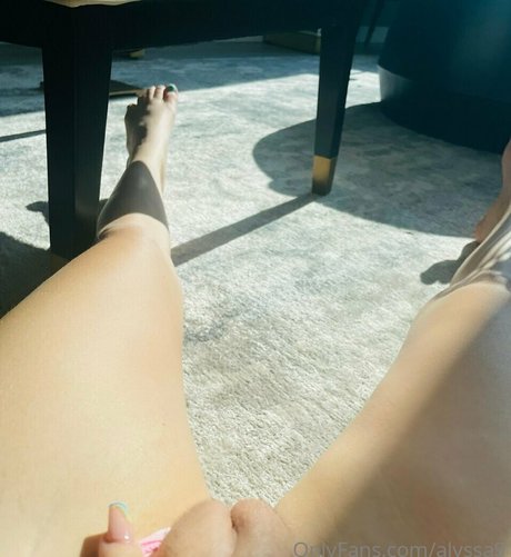 alyssa9 exclusive pornstar galleries