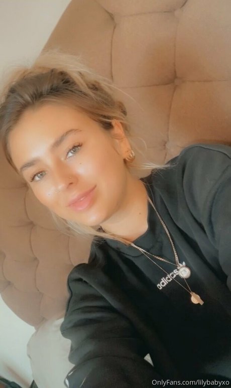 lilybabyxo hot model archive