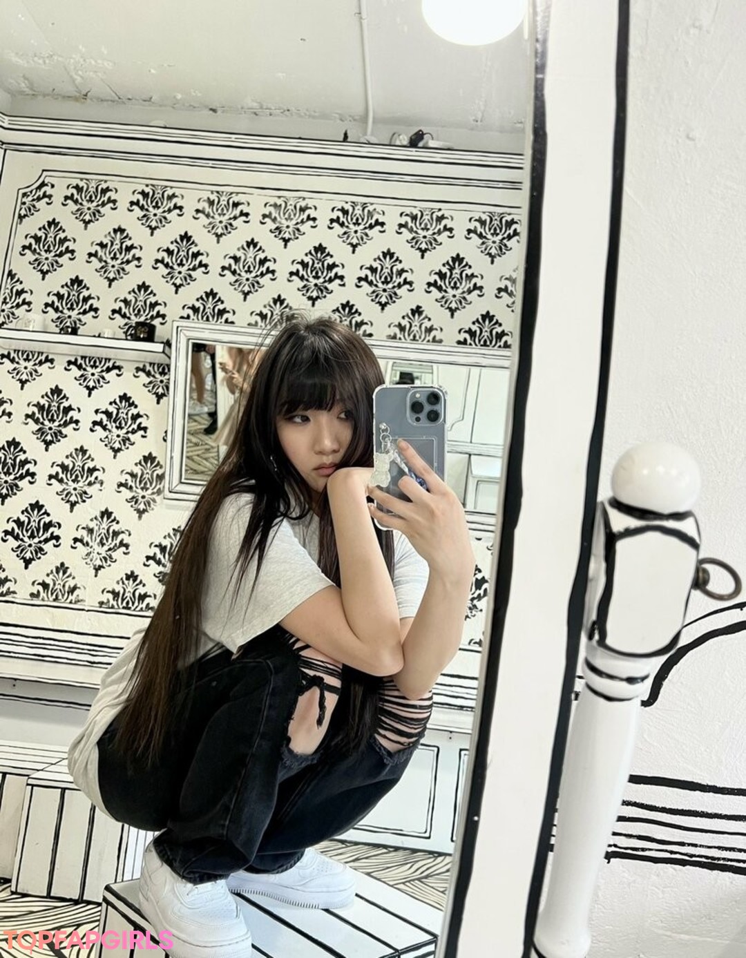 AriaSaki model xxx img