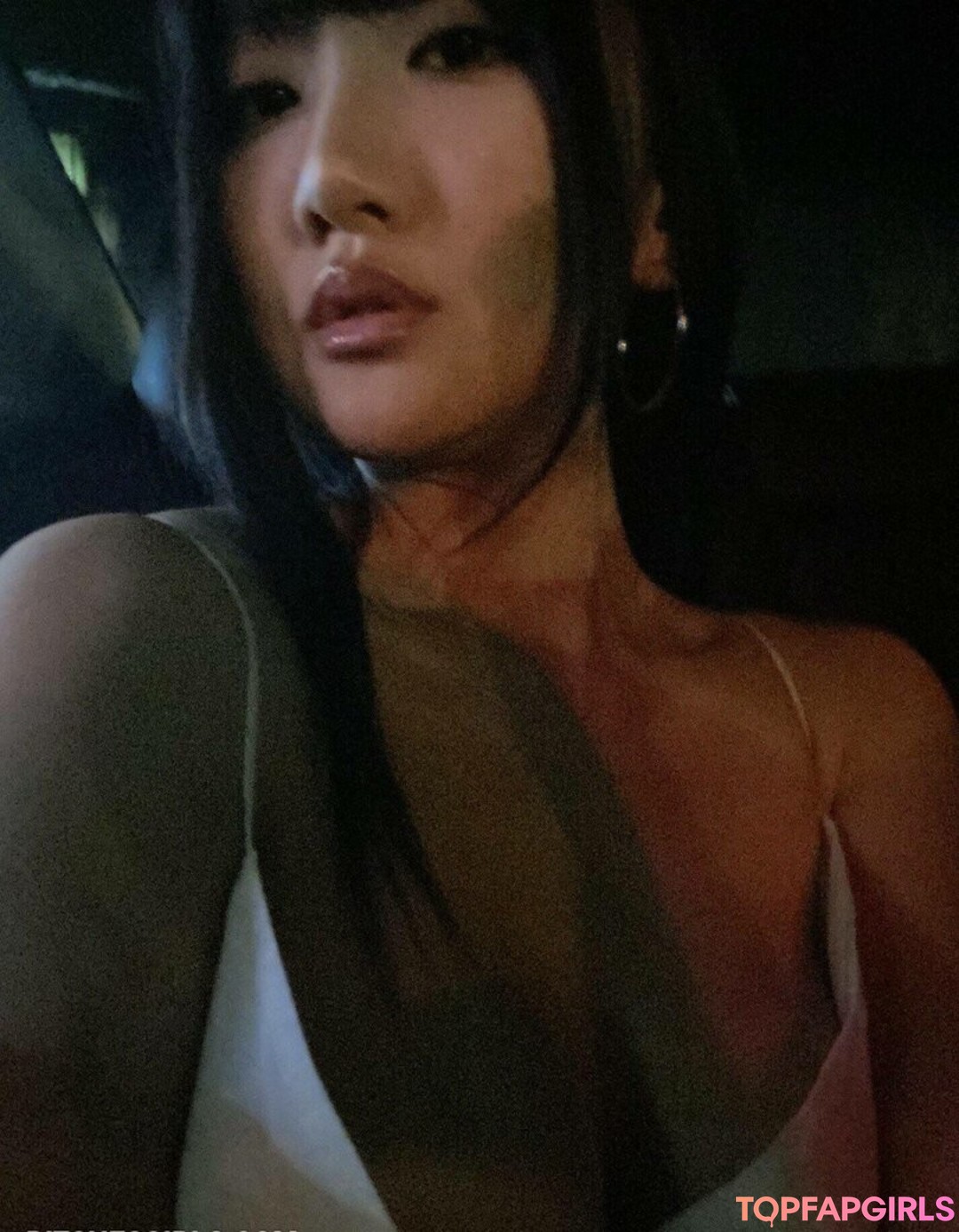 big tits teen onlyfans naked pic