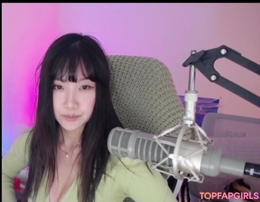 AriaSaki pornstar beautiful picture
