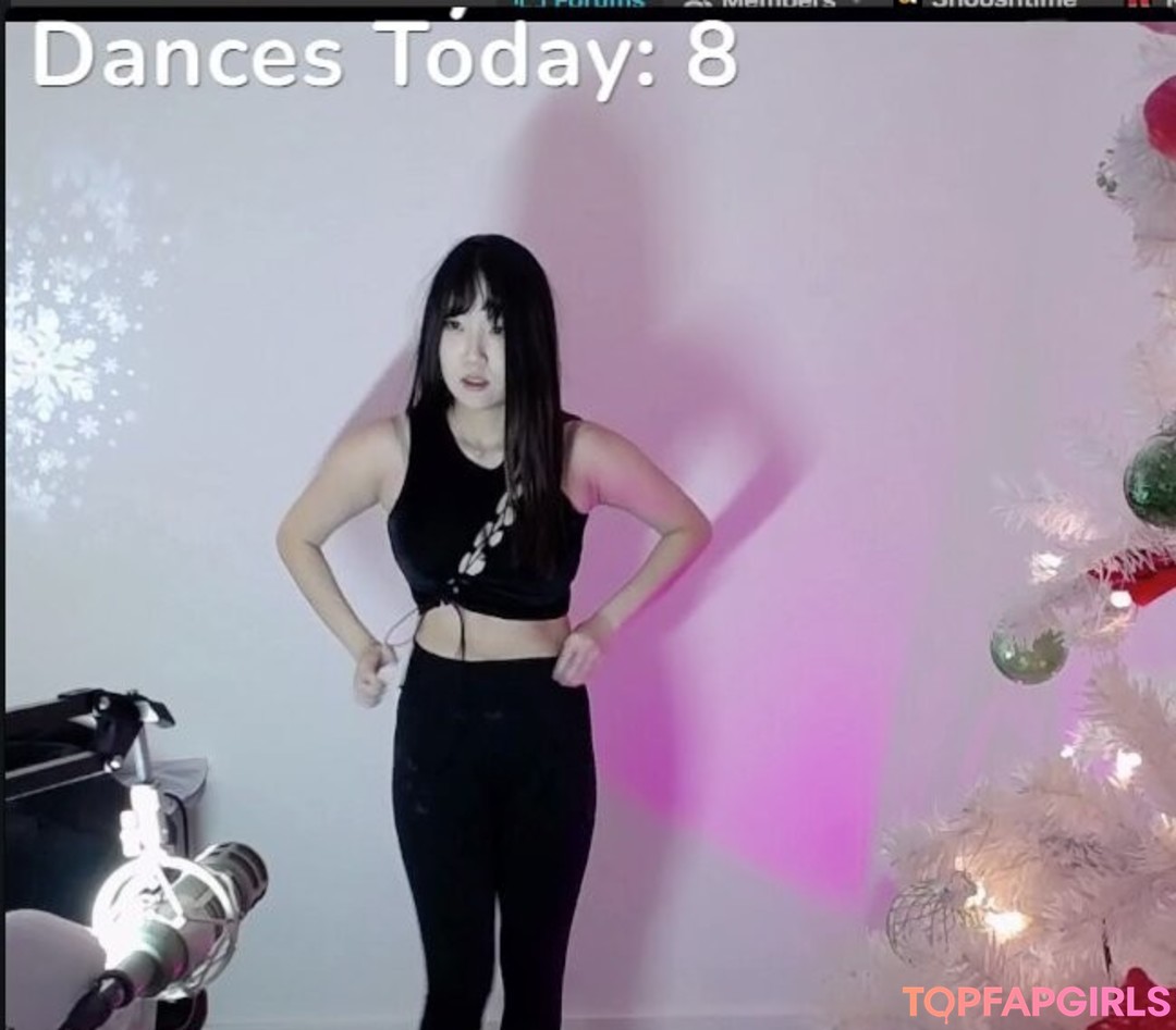 ebony fake tits onlyfans sexy nudes pics