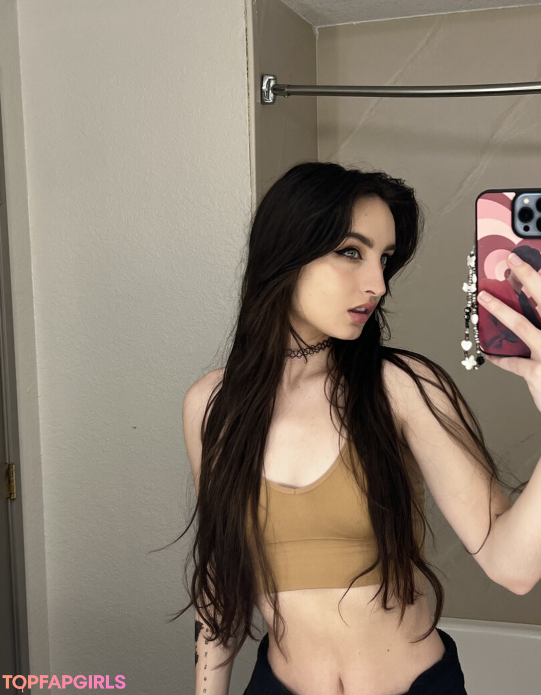 Beebee ASMR porn model pic