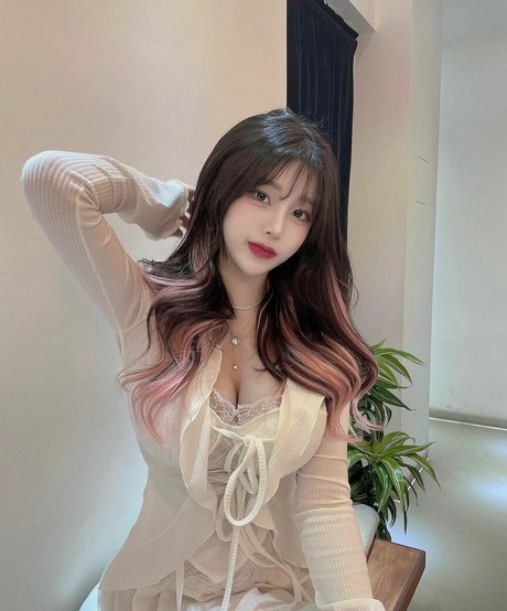 Haruzzxng best actress image