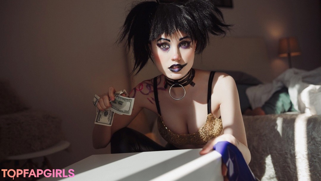Lunaritie hot actress archive