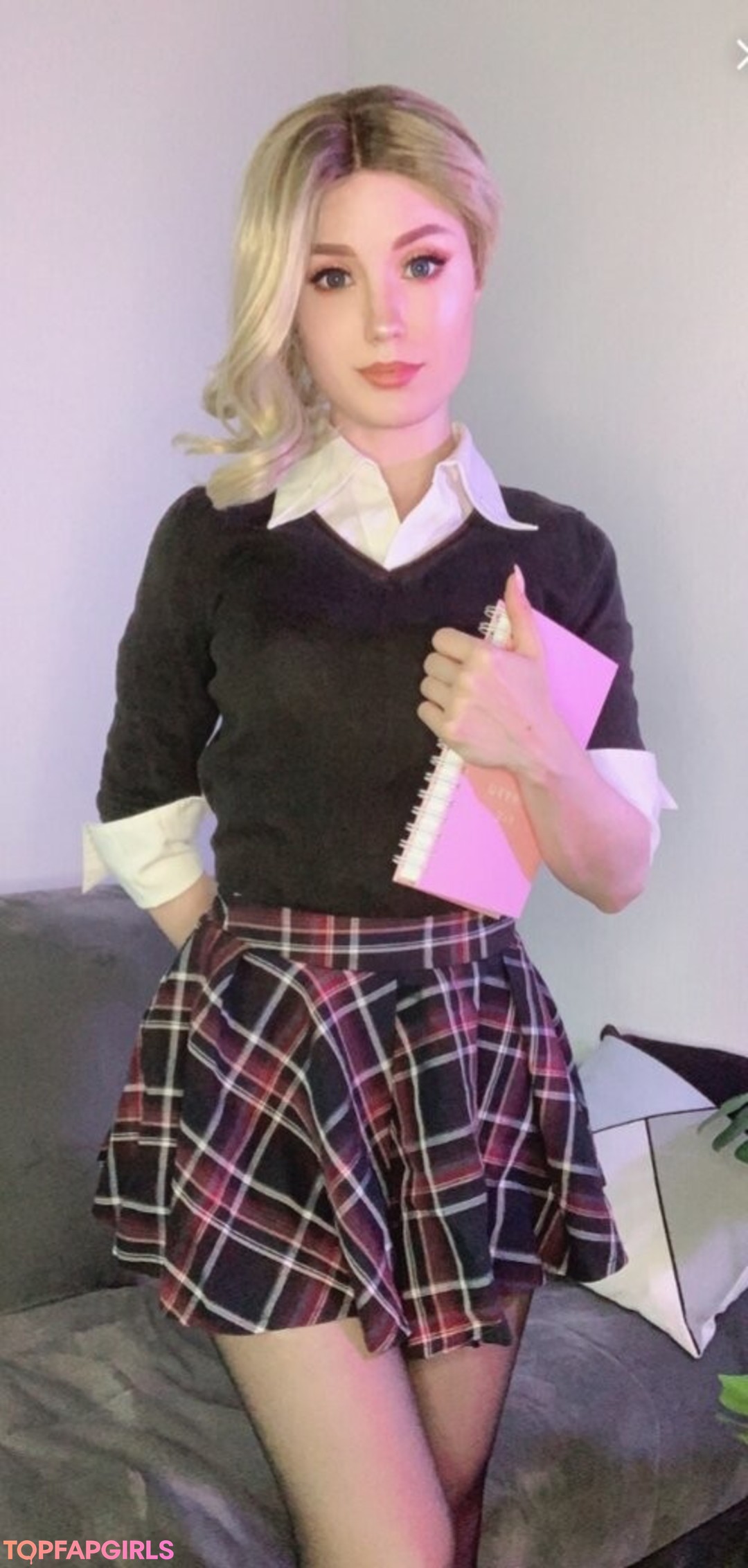 Lunaritie star adult picture