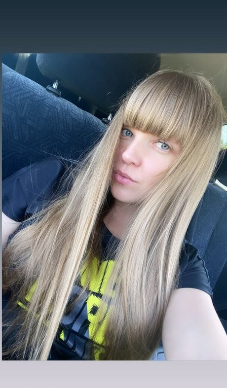 chubby goth onlyfans porn pictures