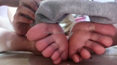 Roseblissss star hot photo