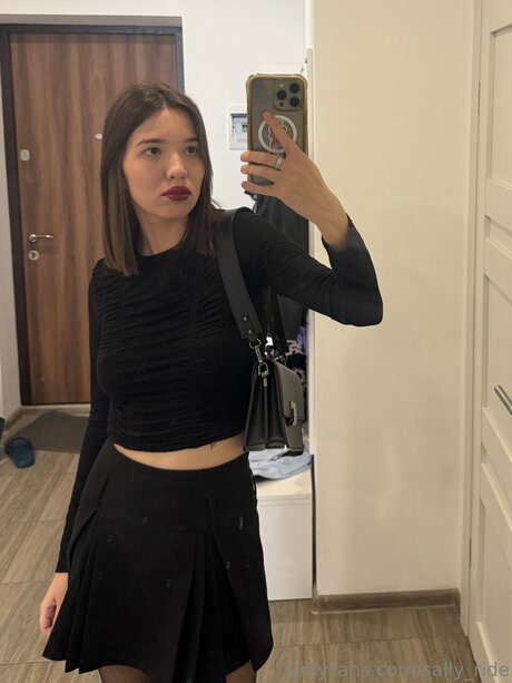 Sally Ride hd actress image