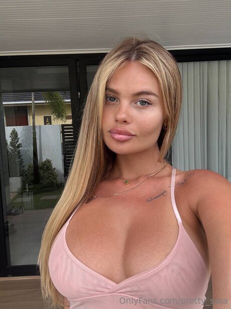 Pretty Sara star perfect archive