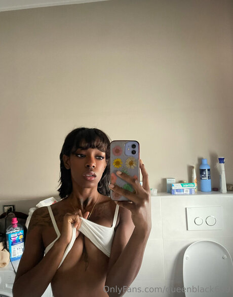 Queenblack699 model pornographic archive