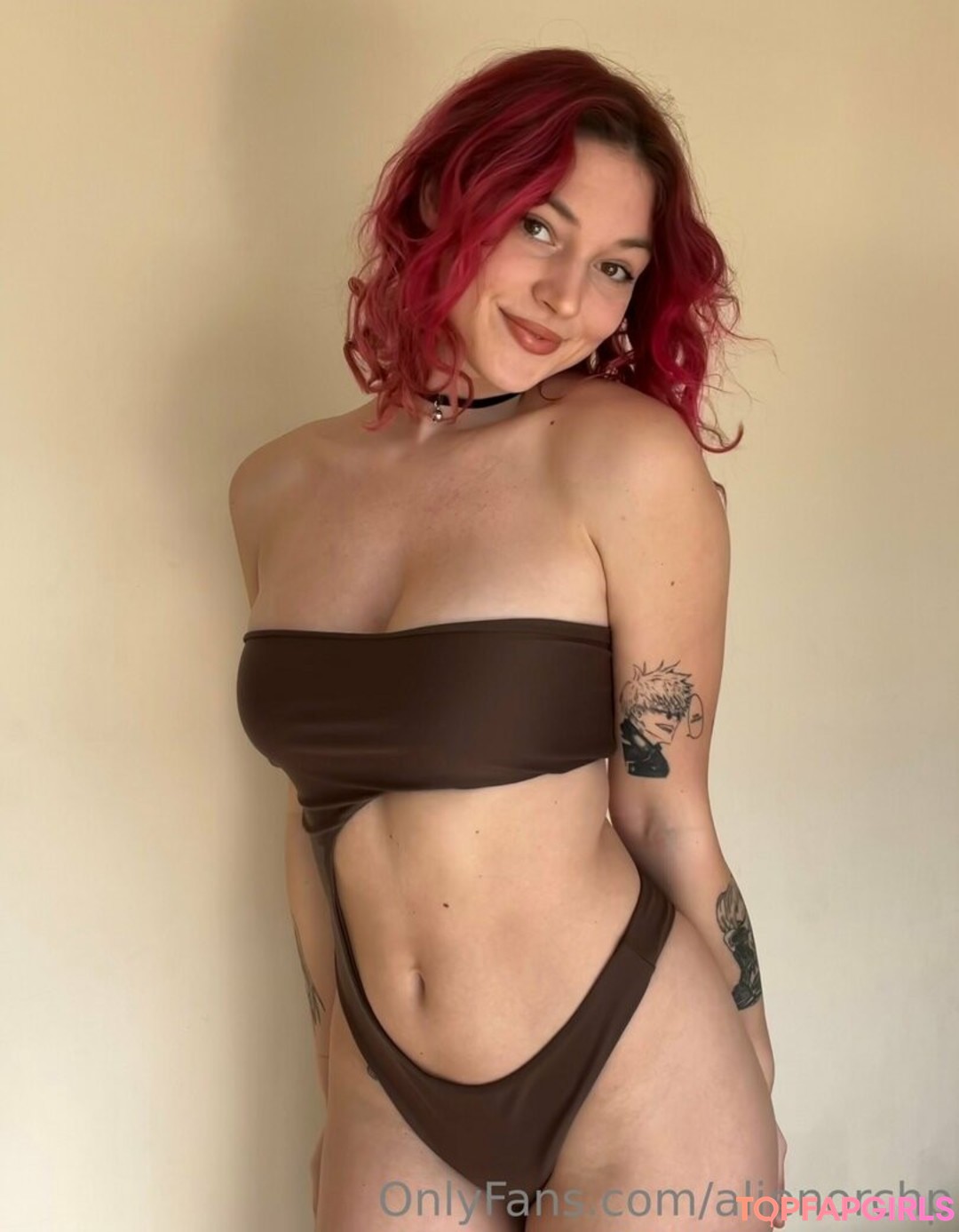 Alienorchp erotic pornstar picture