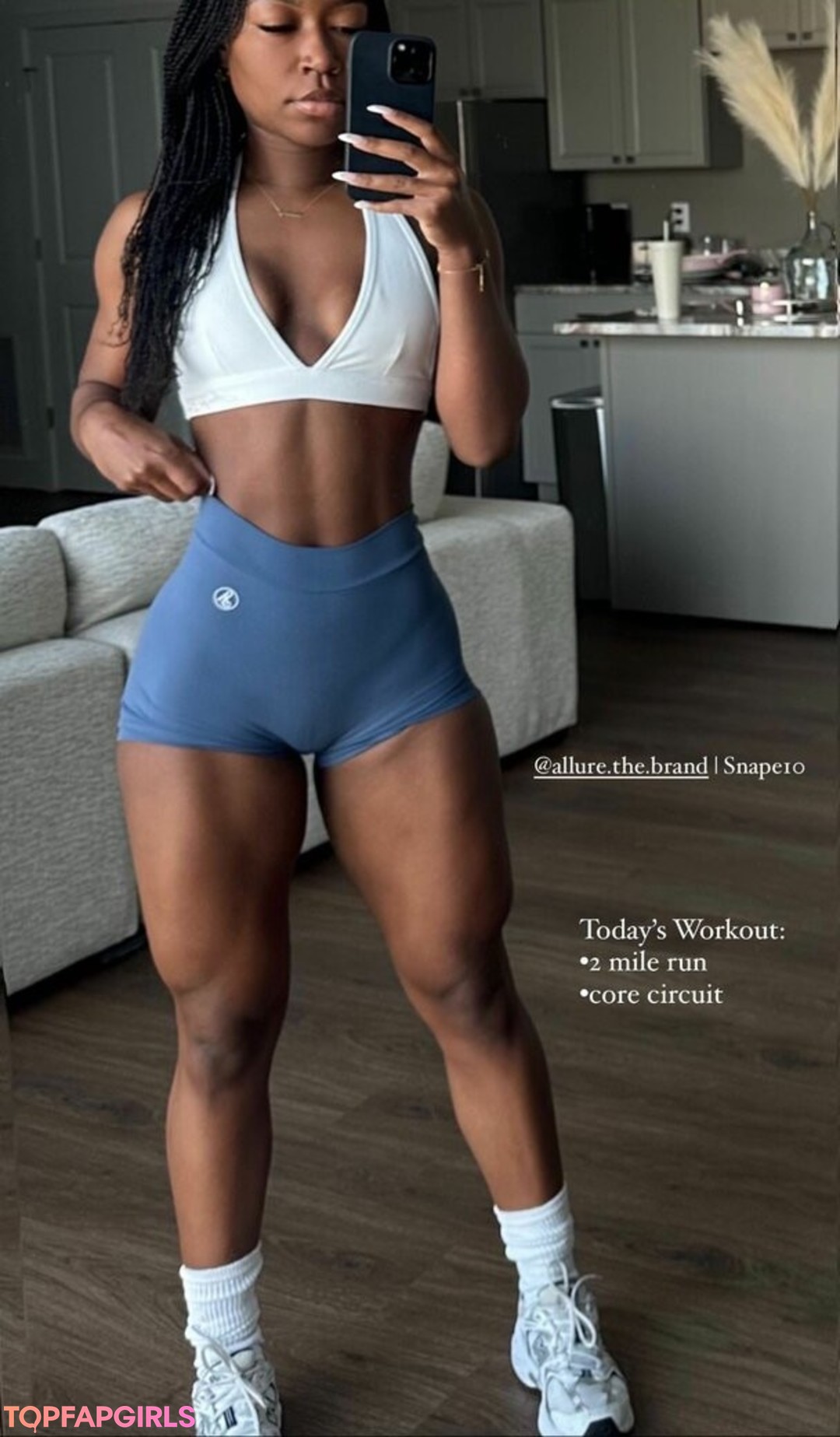 snapefit model sexy pictures