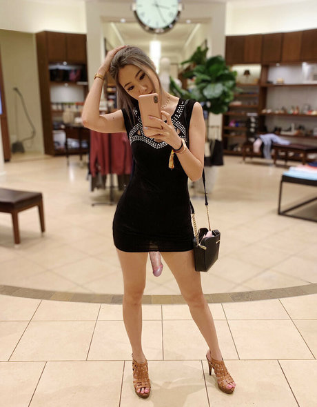 Fuslie exclusive star galleries