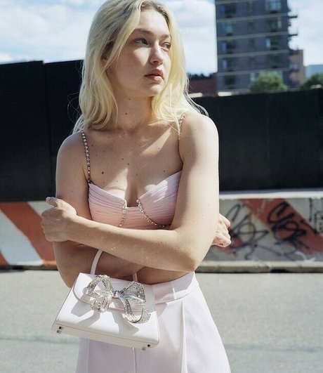 blonde cougar onlyfans xxx gallery