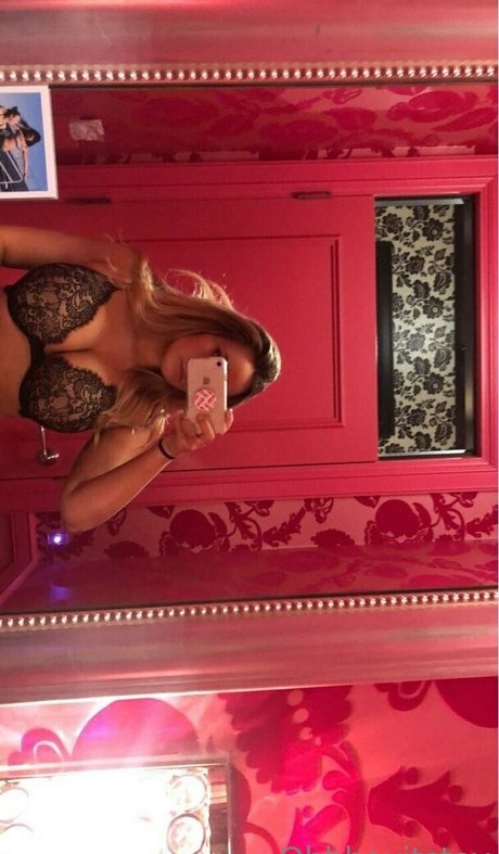 ohhhayitstay sexy actress pictures