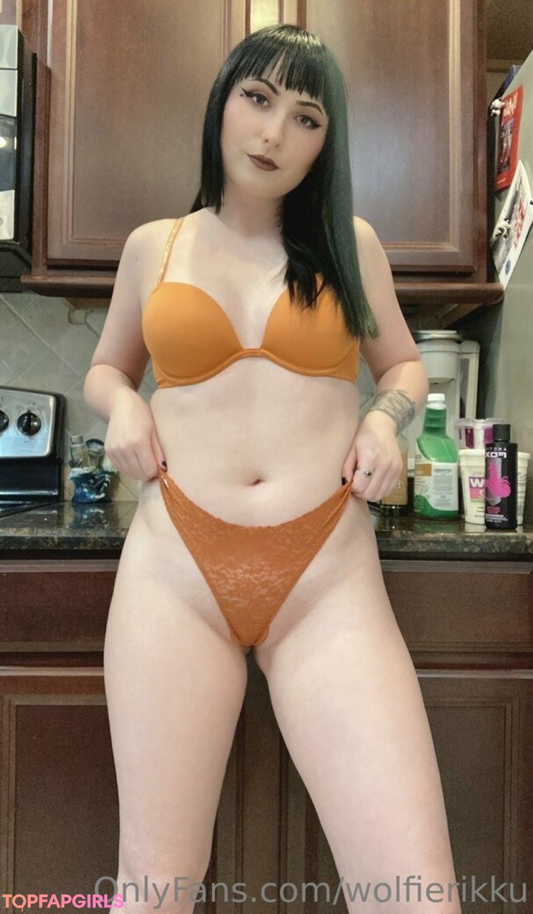 wolfierikku pornstar hot images