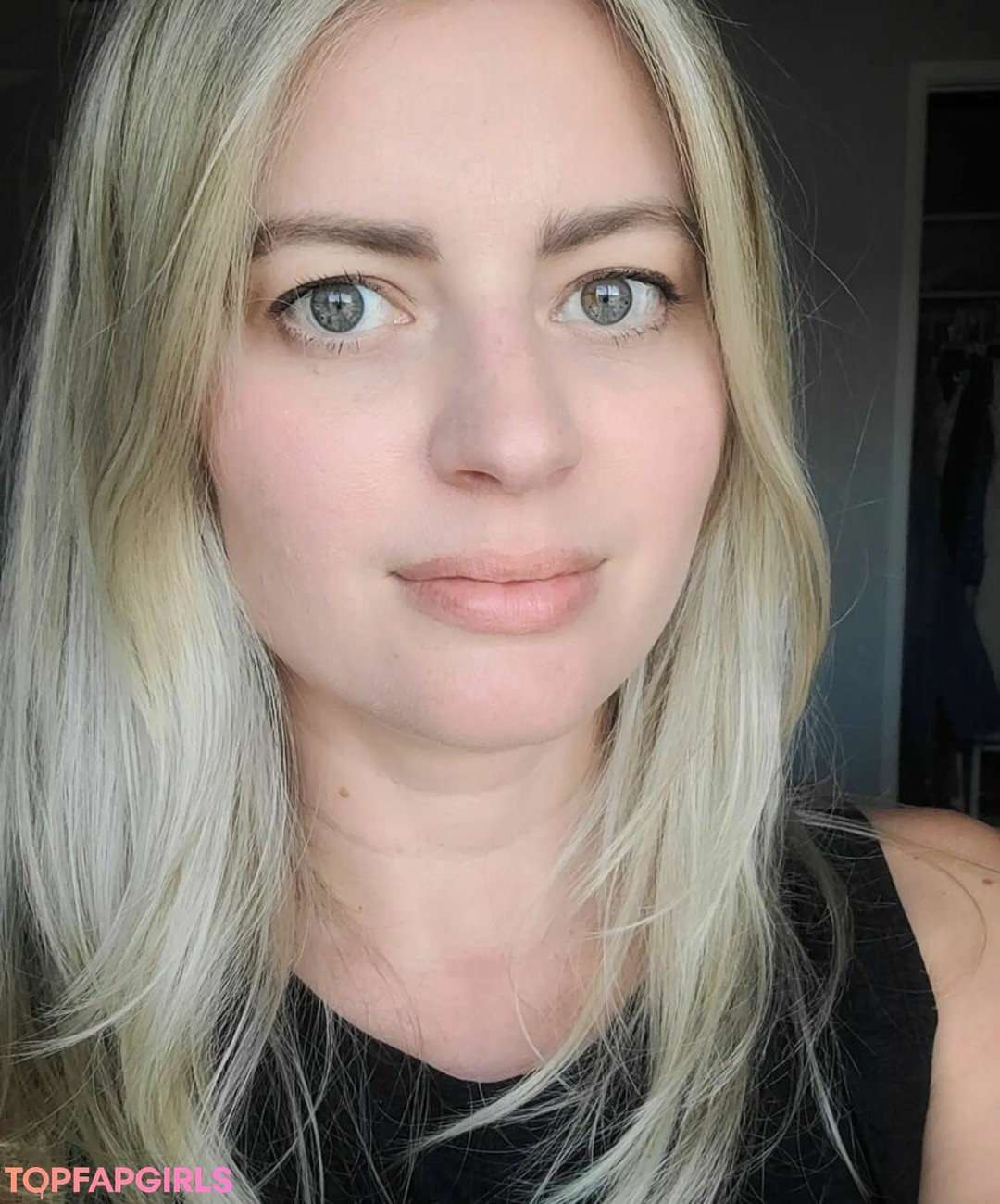 Elyse Willems model beautiful pics