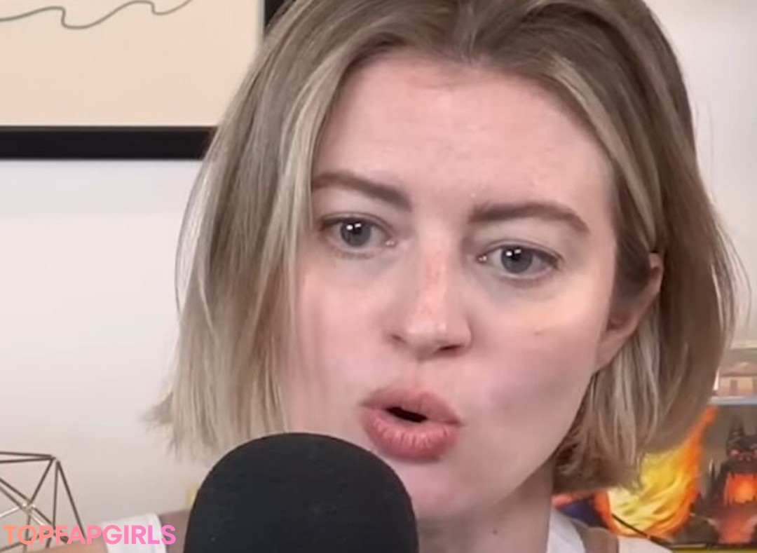 Elyse Willems sexy pornstar images
