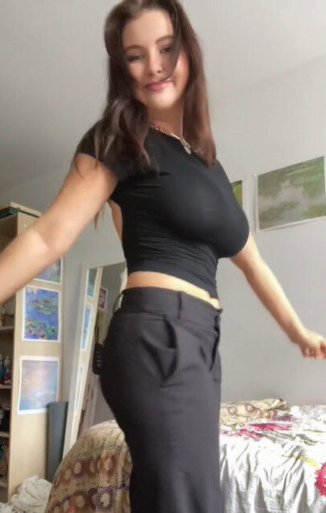 beautiful big boobs onlyfans erotic pictures