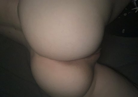 sarahjamesfree nude pornstar pic