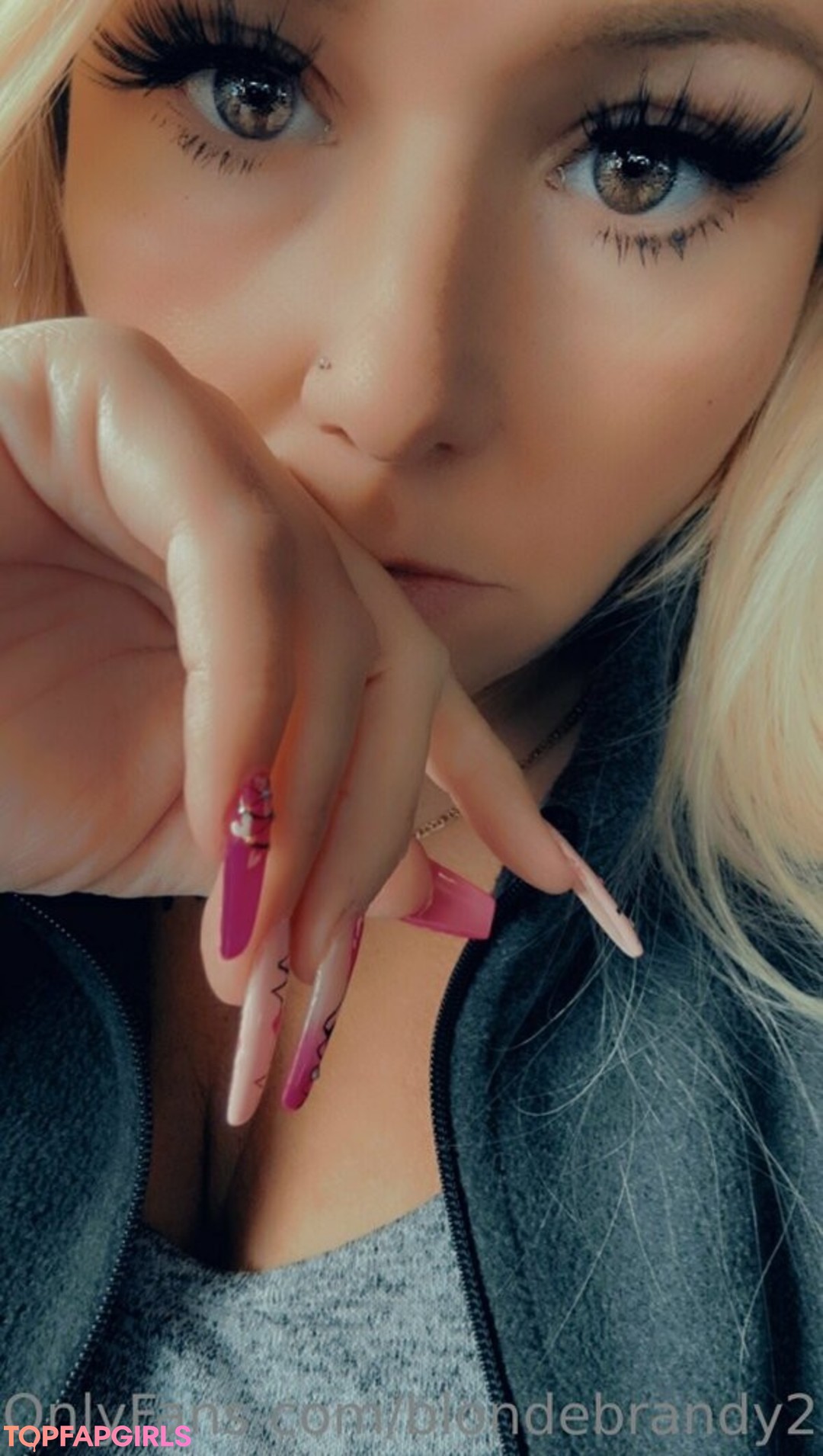 blondebrandy269 porn model images