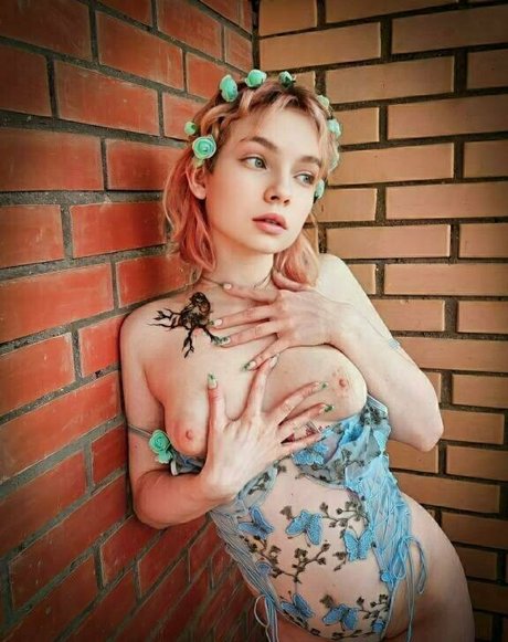 honney aly star beautiful pictures