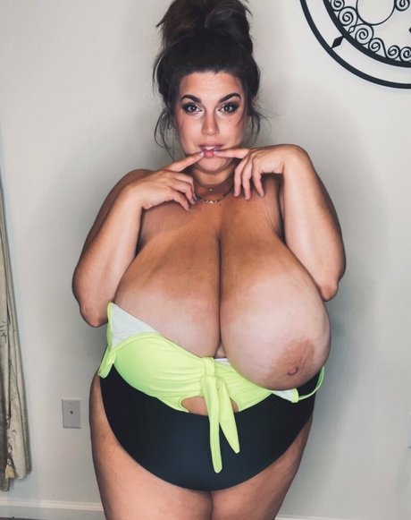 stepdaughter onlyfans pornos pictures