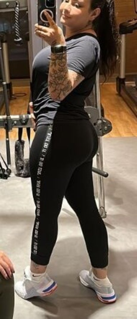 Lett Pereira hd model pic