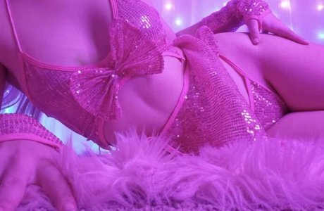 Everyday Harleyquinn nude model galleries