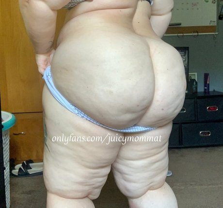 JuicymommaT nice model galleries