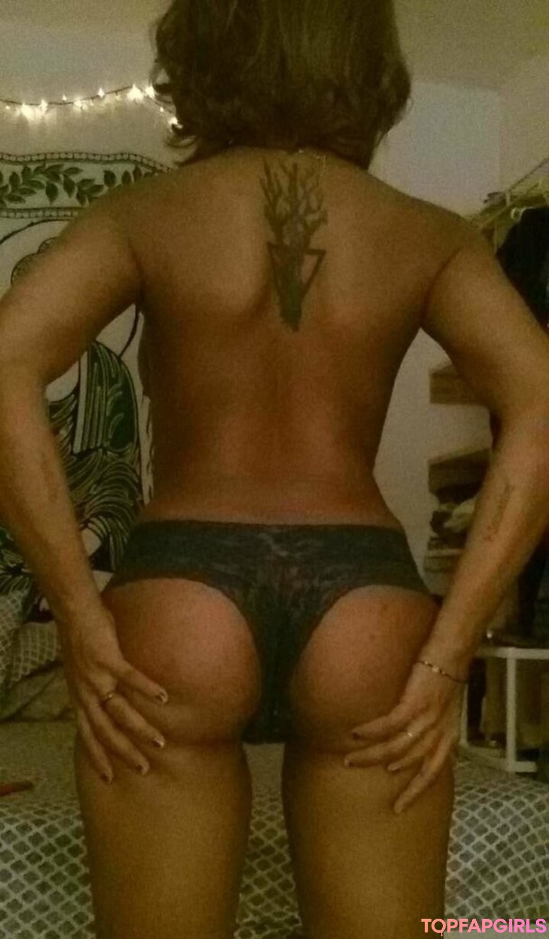 sourmoonstone star erotic archive