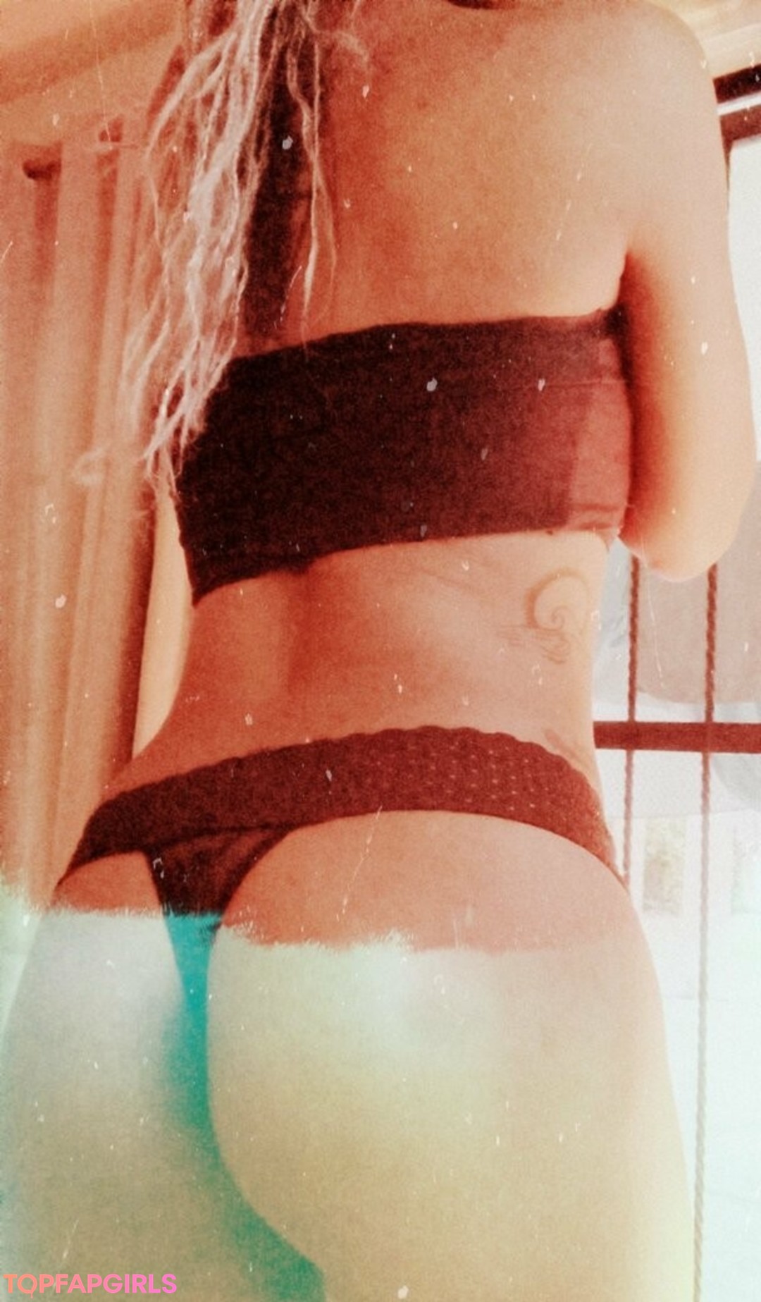 sourmoonstone xxx actress galleries