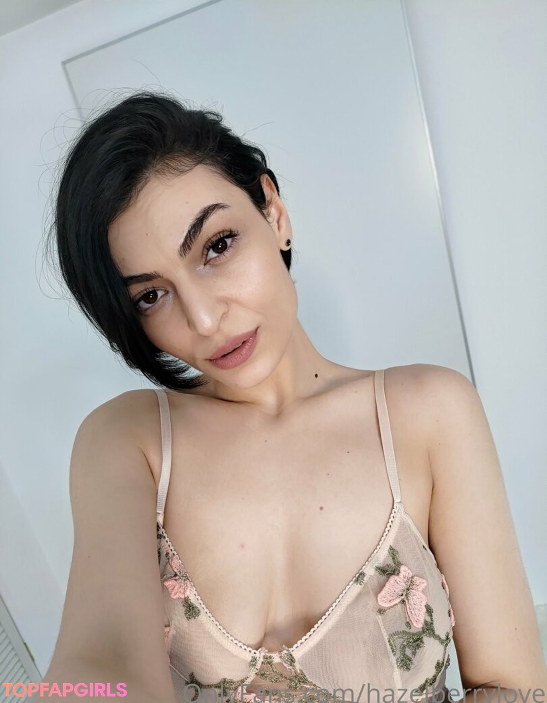 allysson69 model exclusive image