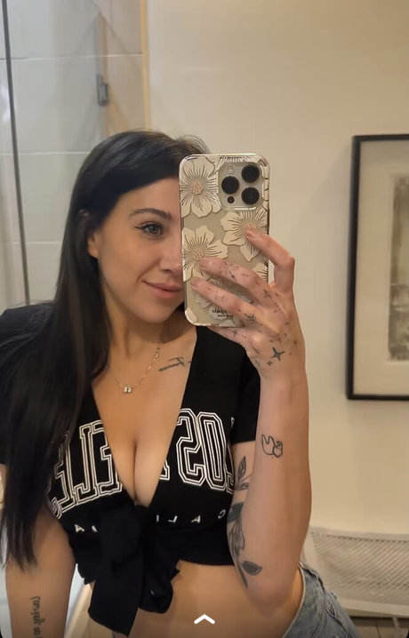 Allieesaur pornstar top galleries