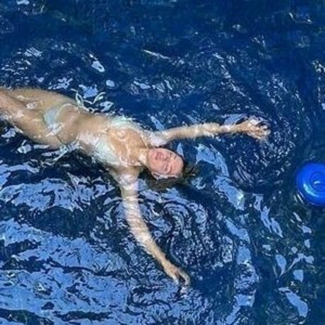 thenaturaltwins erotic pornstar img