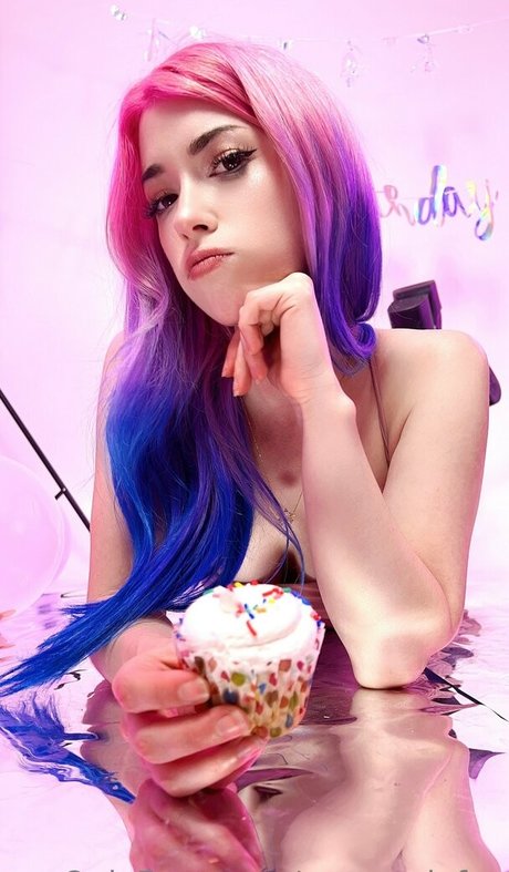 lesbian milf onlyfans free nude img