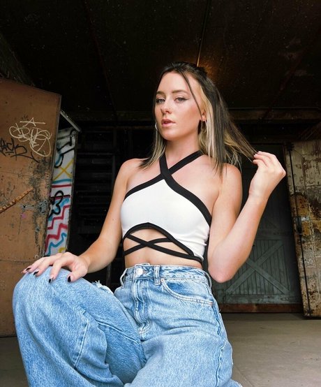 monster tits onlyfans sexy naked pictures