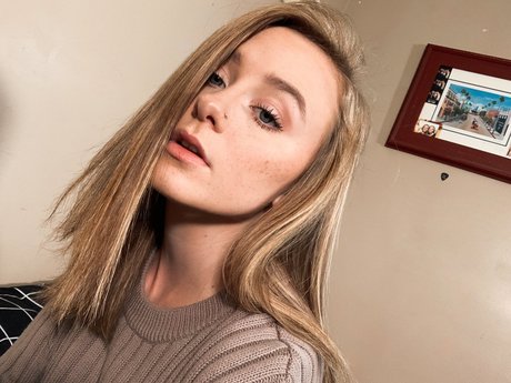 blonde natural onlyfans hot archive