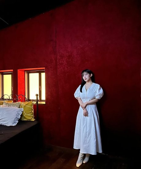 Jun Amaki exclusive actress image